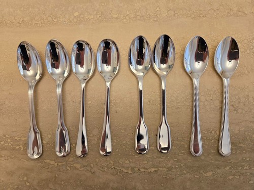 Lot teaspoons marked - of, 8