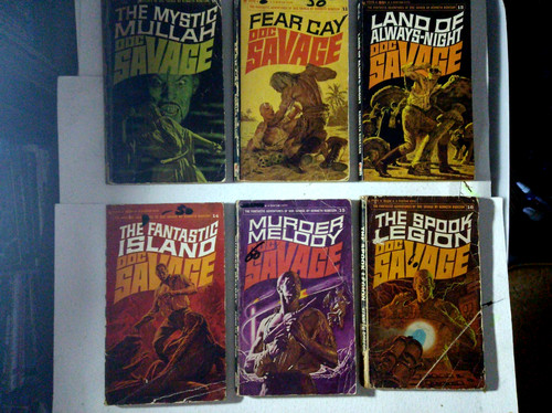 Doc savage bantam paperback - bantam,