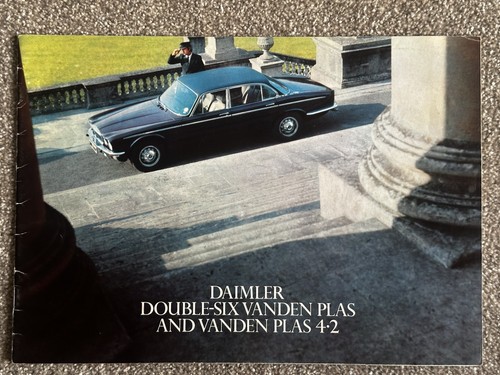 Daimler double six vanden - daimler, plas