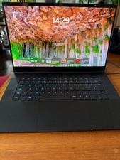 Razer Blade 15 Advanced 2020 – i7-10875H – RTX 2080 Super Max-Q – 16GB RAM – 1TB