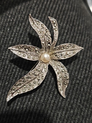 Vintage silver tone marcasite - silver,