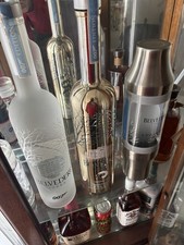 James Bond 007 Belvedere 3