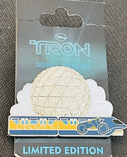 Disney tron monorail spaceship - tron,
