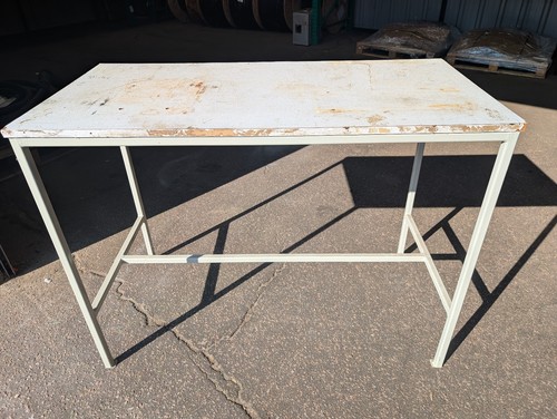 Work benches pre owned - 61cm, d