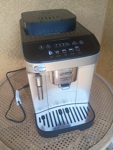 Delonghi longhi magnifica - de'longhi,