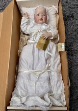 Franklin Mint Heirloom Porcelain Baby Christening Doll 1986 