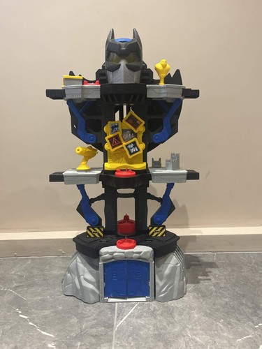 Imaginext transforming batcave - transforming,