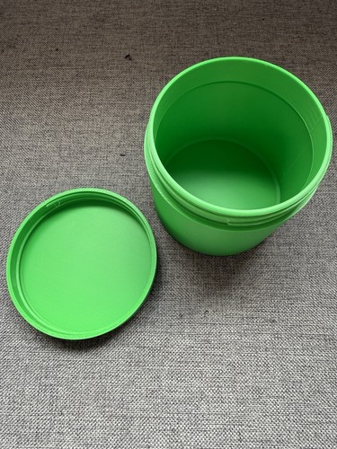 Waterproof screw top - top, storage