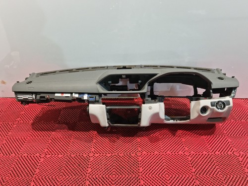 Mercedes class dashboard - class,