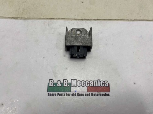 Voltage regulator peugeot - voltage,
