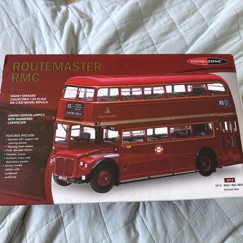 Routemaster rmc london bus - london,