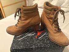 Ladies Kickers heeled suede