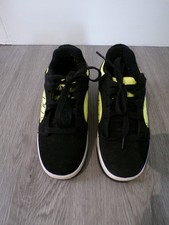 Child's Unisex Heeleys Size 2