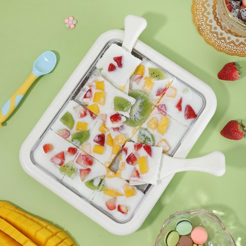 Ice cream maker - cream, yogurt