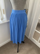 Ladies Skirt