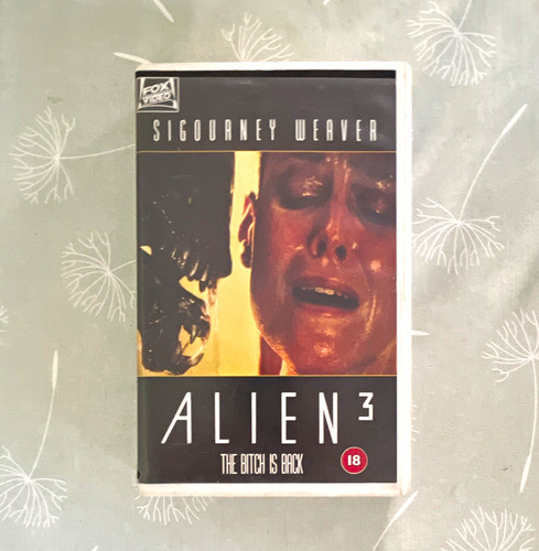 Fox video alien - fox,