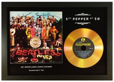 THE BEATLES 'SGT. PEPPER' 50TH ANNIVERSARY SIGNED GOLD CD DISC MEMORABILIA GIFT