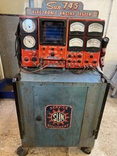 Man cave classic car engine analyser