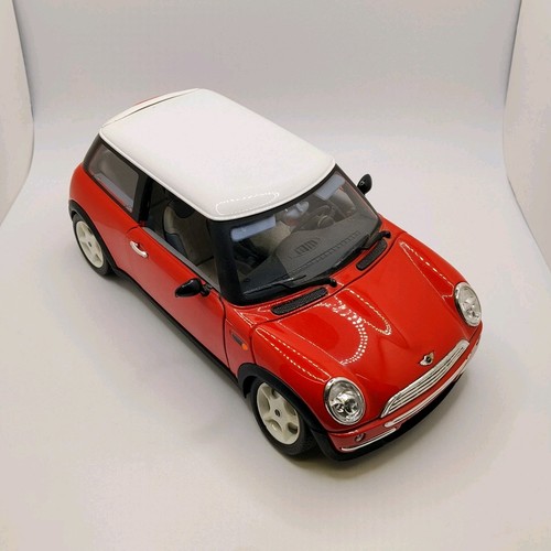 Bburago mini cooper - mini, 1/18
