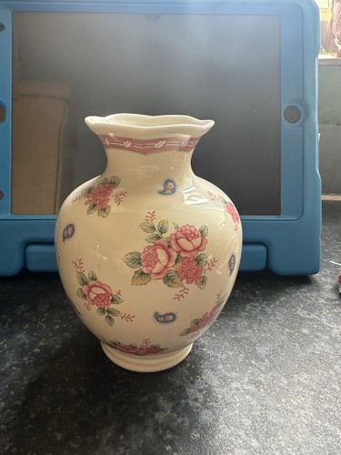 Michael floral vase - floral,