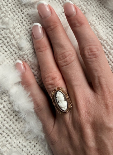 Antique cameo ring 10k rose - in,