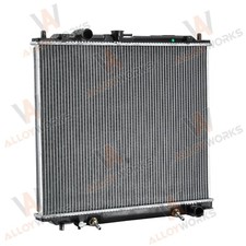 Radiator For MITSUBISHI SHOGUN PAJERO 2.8 TURBO DIESEL 1993-1999 AT/ MT 1993