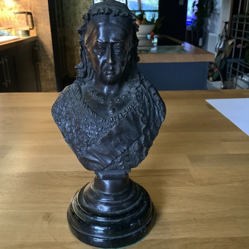 Bronze bust queen victoria - bronze,