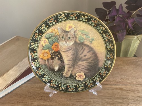 Royal doulton plate cats - royal,