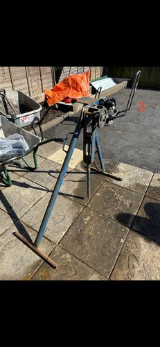 Record pipe bender with - record,