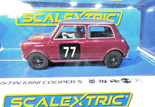 New scalextric c4238 austin - new,