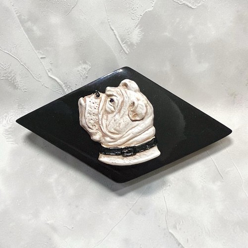 Bulldog brooch vintage - brooch:, carved