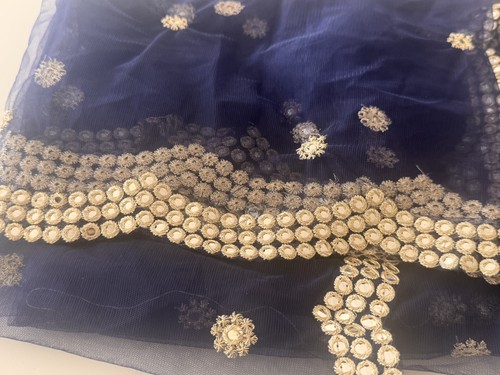Scallop edge dupatta - scallop,