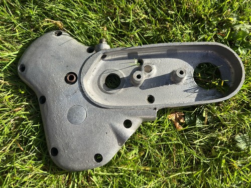 Norton timing cover - h,
