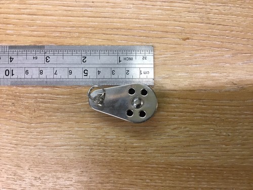 Pulley block 25mm with - 25mm,