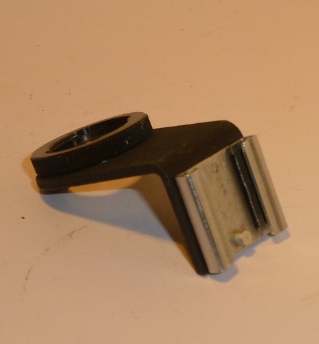 Exakta accessory flash shoe - 66,