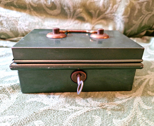 Rare vintage 1930s metal cash - vintage,