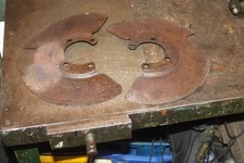 ELAN +2S FRONT BRAKE CALIPER DUST SHIELD DIFF GEARBOX REAR CALIPERS GALV CHASSIS