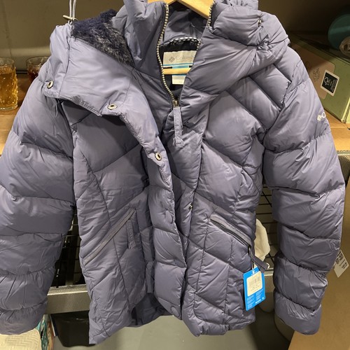 New columbia goose down - goose,
