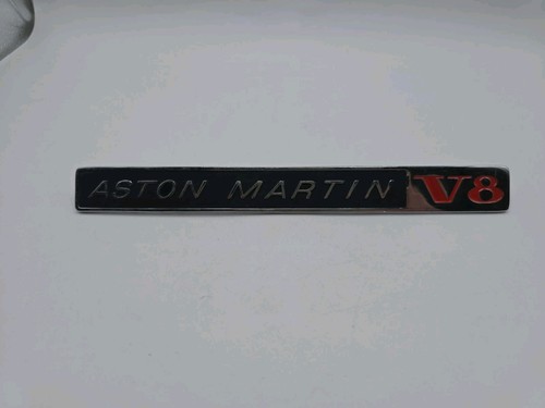 Aston martin badge - v8,