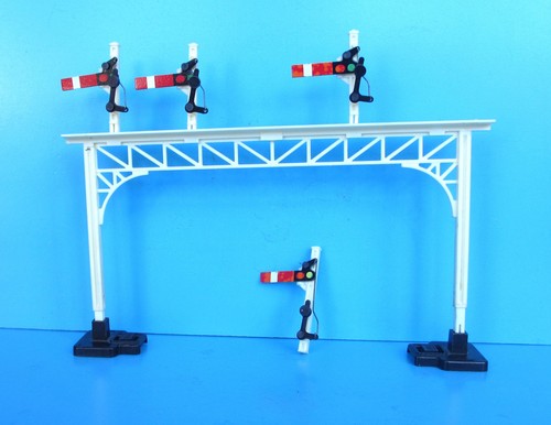 Hornby railway signal gantry - hornby,
