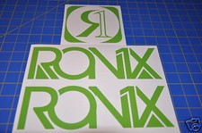 2 RONIX LIME 2010 ONE LOGO