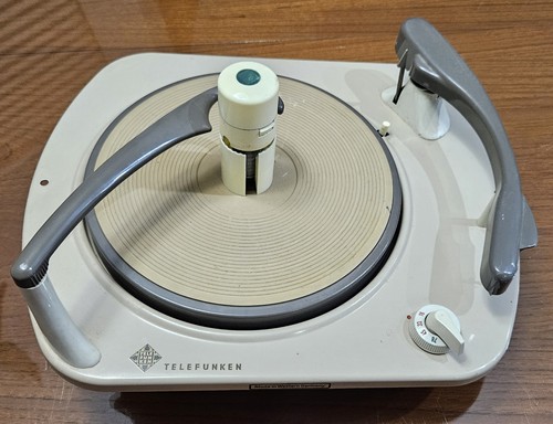 Telefunken labeled turntable - labeled,