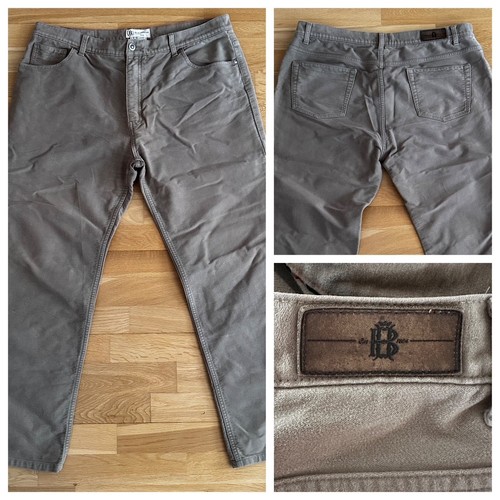 Blue harbour men - harbour, light