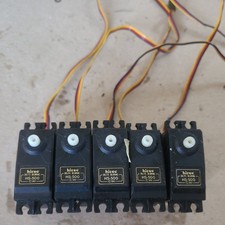 hitec Hs-500  Servos x5  kyosho tamiya concept 30 nexus 30