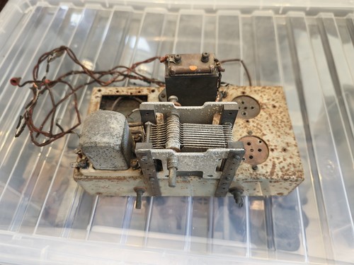Vintage 1930s radio - 1930s, valve
