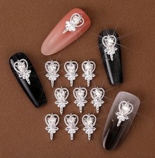 10 3D CRYSTAL RHINESTONES NAIL