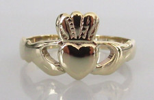 Gold Claddagh Ring - Vintage