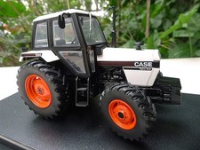 1:32 UH Case International