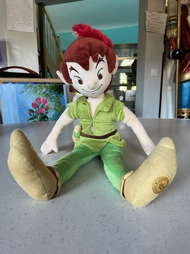Disney store peter pan - peter, plush