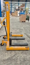 Forklift-A *STRADDLE* Manual